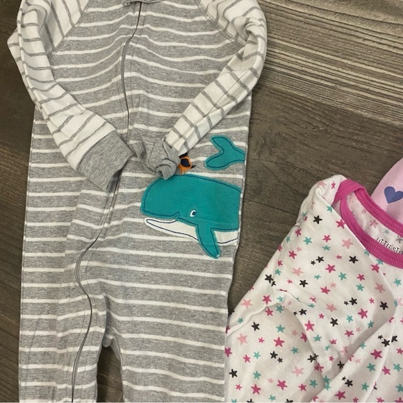 Disney.‎ bundle of Baby Girl Footsies and Onesies Pajamas. 18 Months - Picture 5 of 9